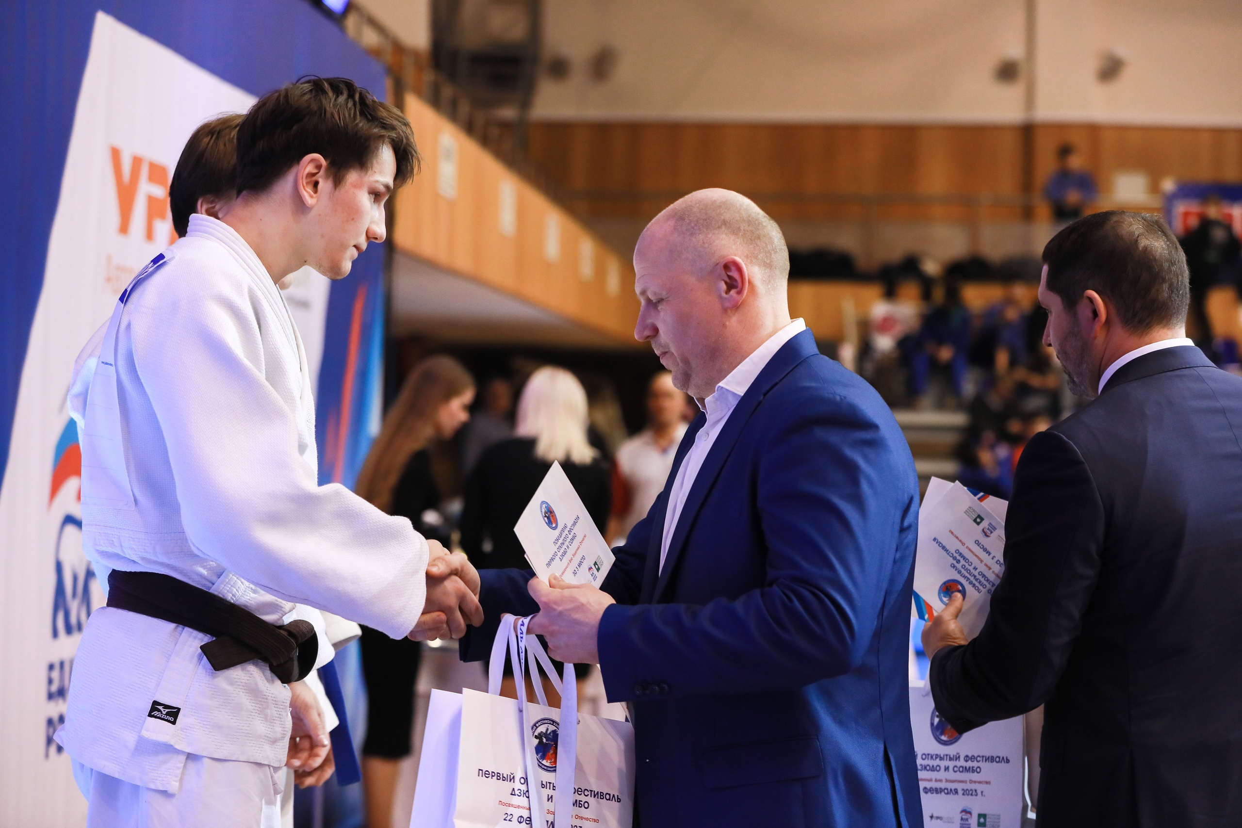 tnJHwNzG0vA.jpg tnJHwNzG0vA.jpg