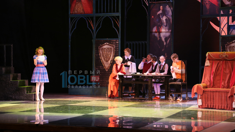 Спектакль-8.jpg Спектакль-8.jpg