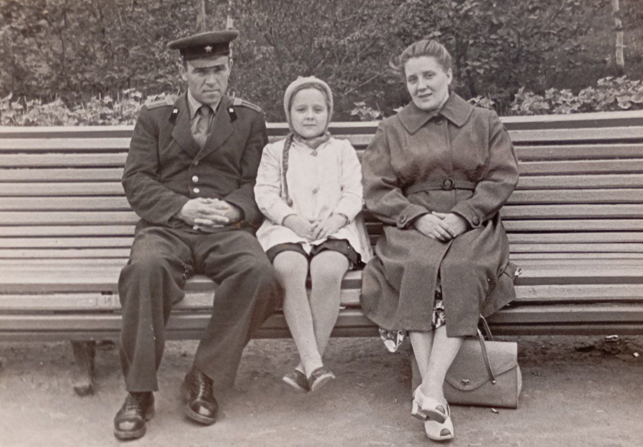 Мироненковы семья.jpg