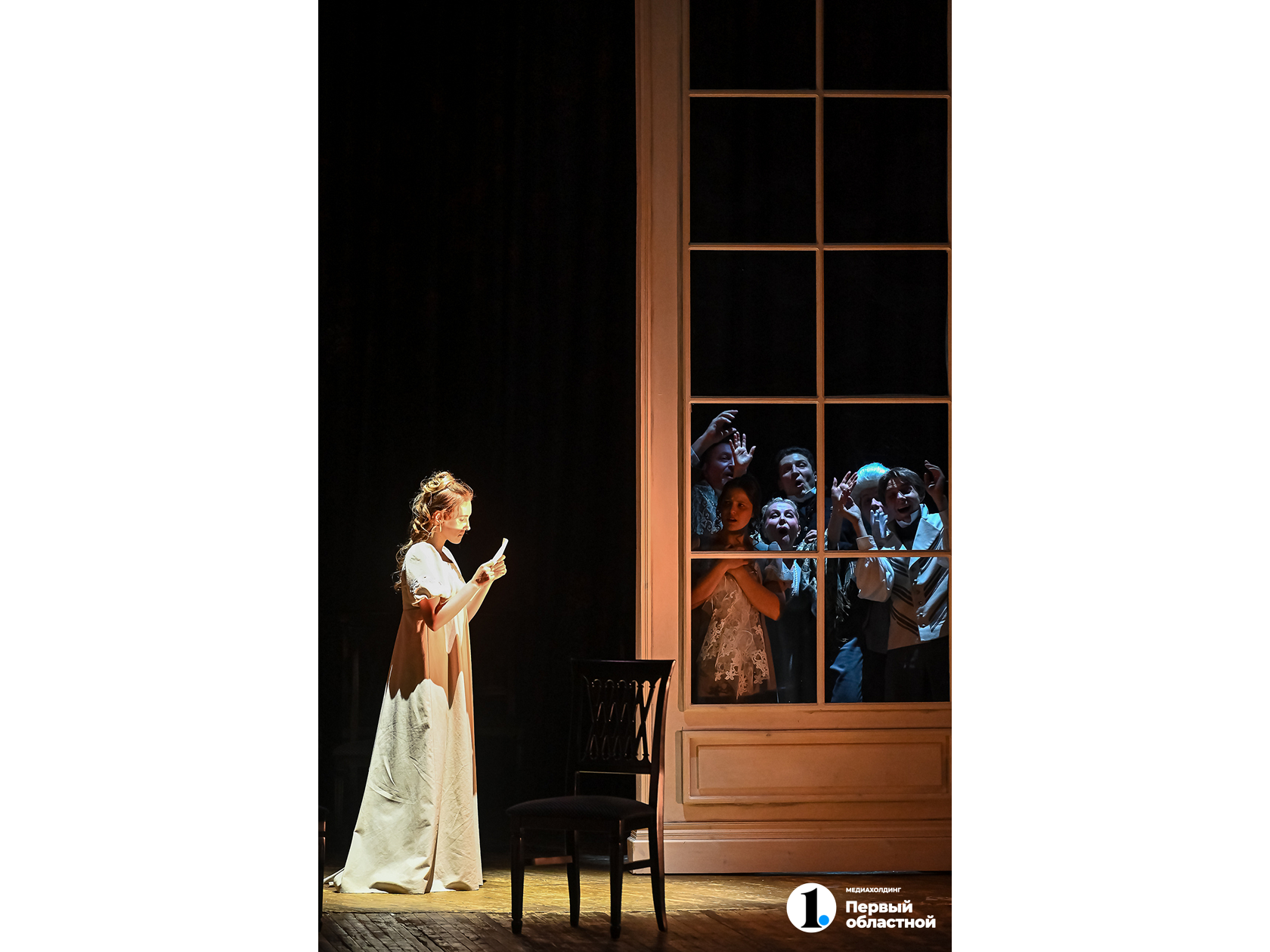 Slide 4_3 - 2 (1).png