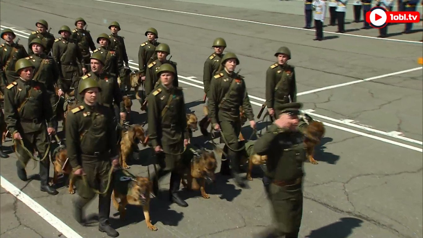 Screenshot-2018-5-9 (17) Празднование Дня Победы в Челябинске - YouTube(9).jpg Screenshot-2018-5-9 (17) Празднование Дня Победы в Челябинске - YouTube(9).jpg