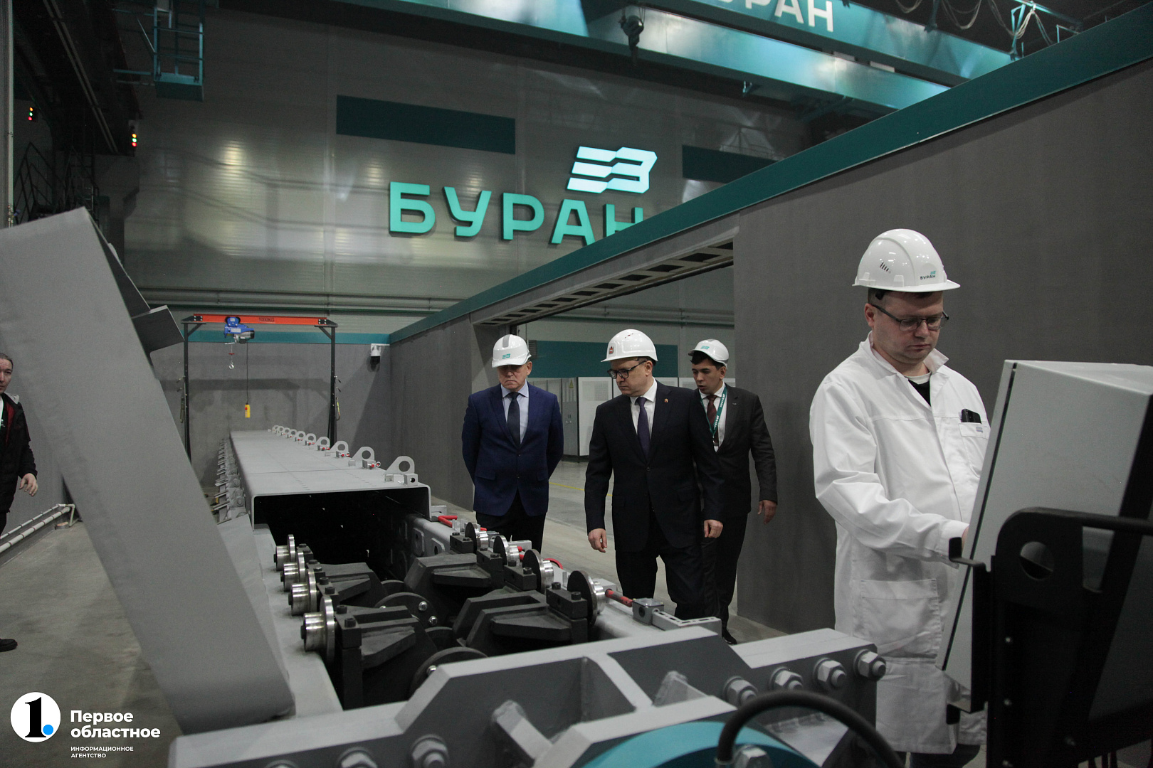 События уходящего 2023. Бизнес форум. События уходящего 2023. События уходящего 2023. Фон бизнес выступление спикер.