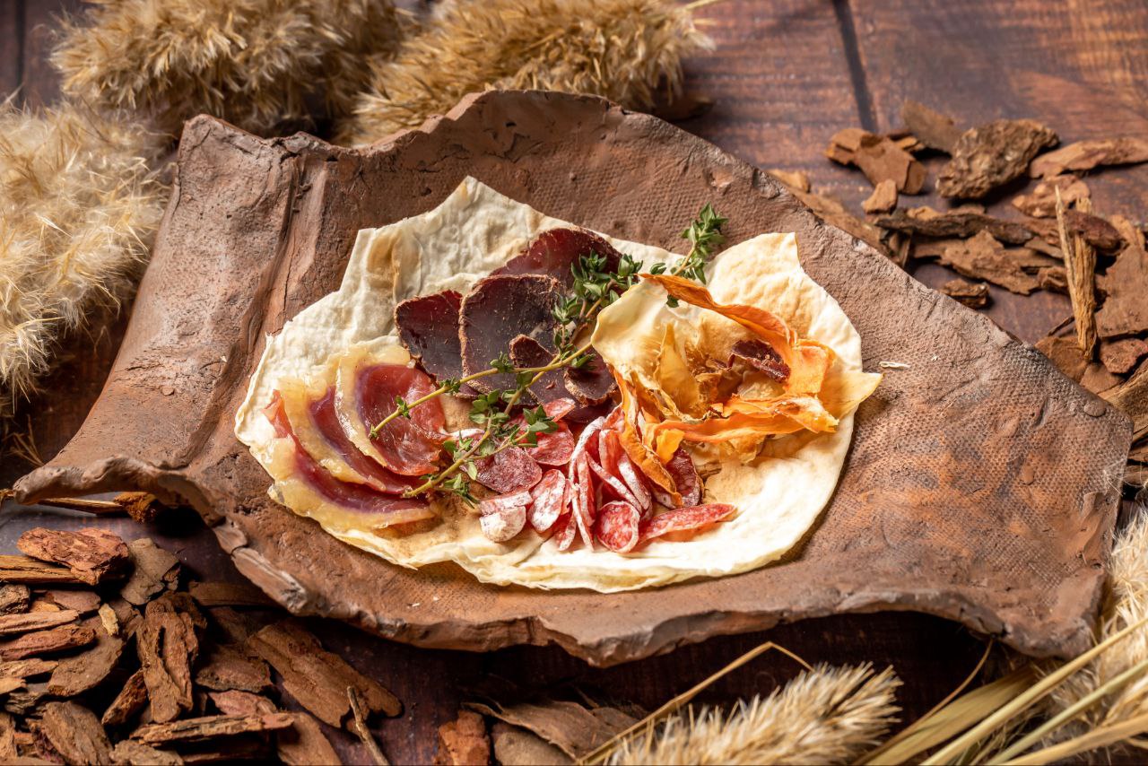 вяленое мясо аркаим.jpg