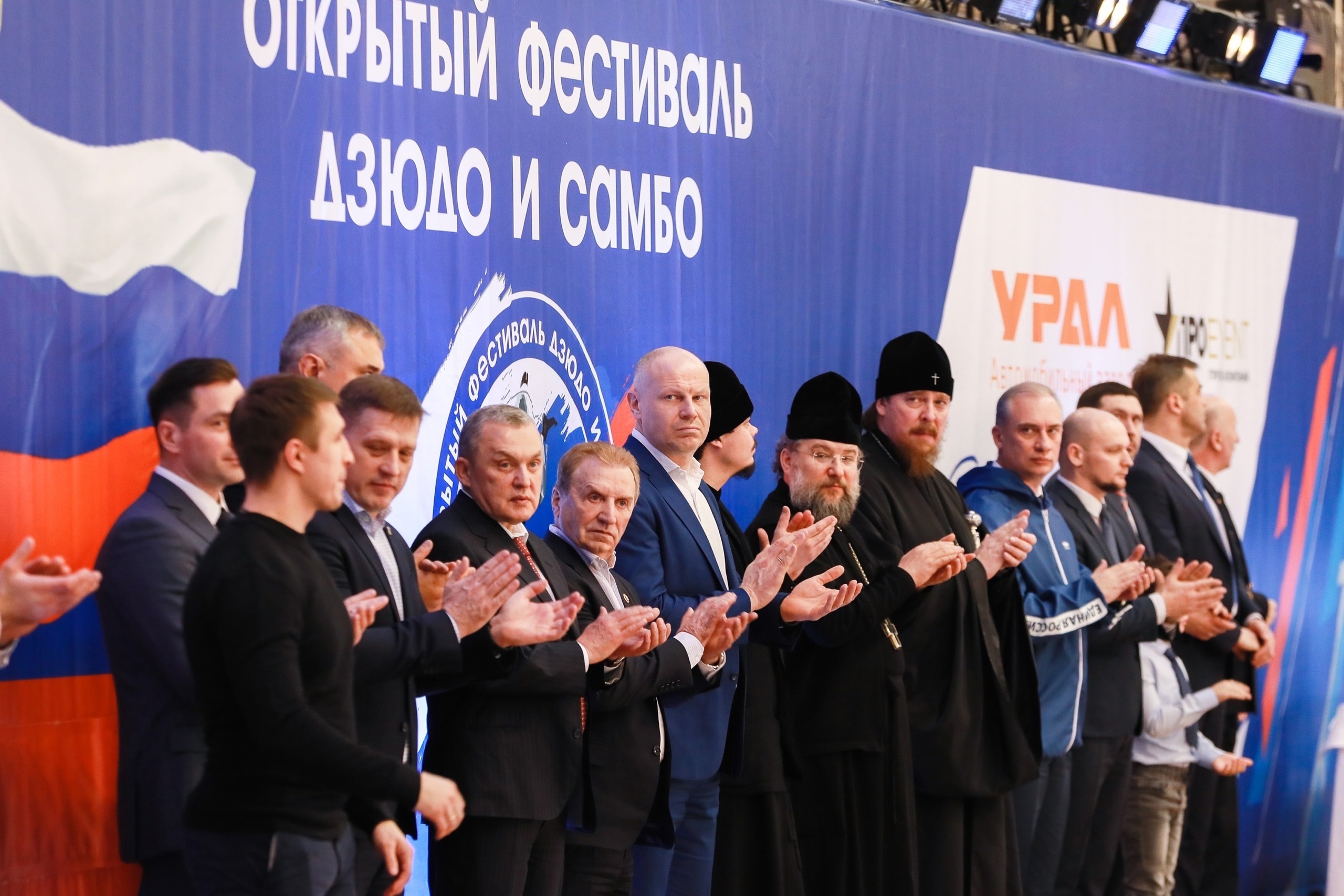 3dMIZQw8iTM.jpg 3dMIZQw8iTM.jpg