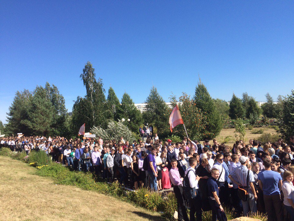 XxC-PWHrjIU.jpg XxC-PWHrjIU.jpg