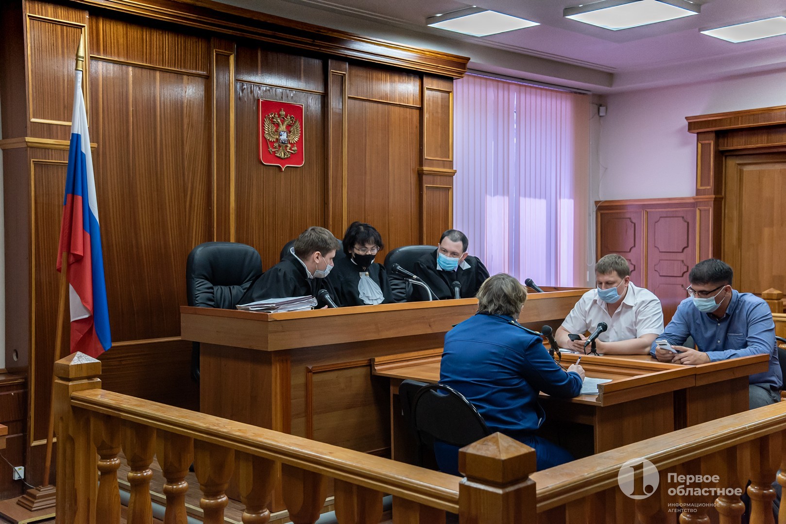 суд.JPG