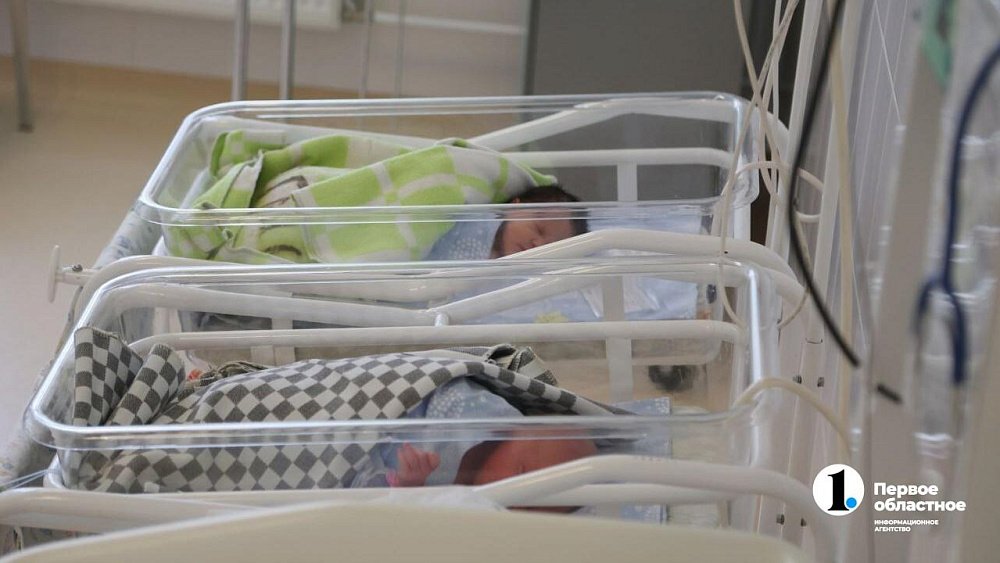 С 1 сентября в Челябинской области вырастет пособие по беременности и родам для студенток