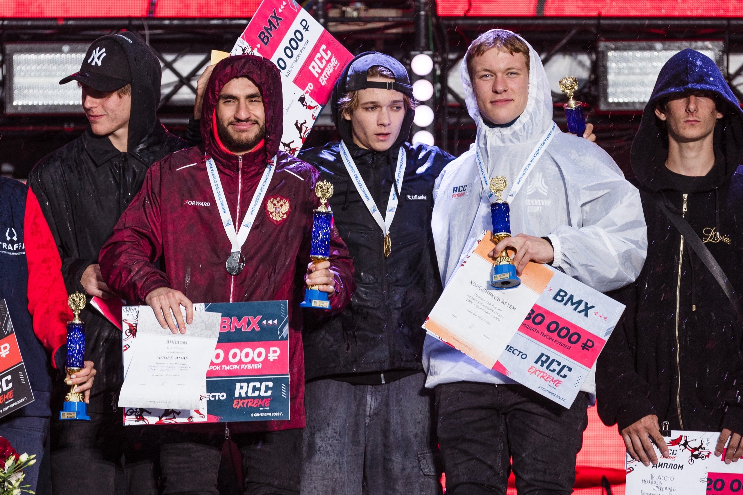 4vfuLR_fn3I (1).jpg 4vfuLR_fn3I (1).jpg