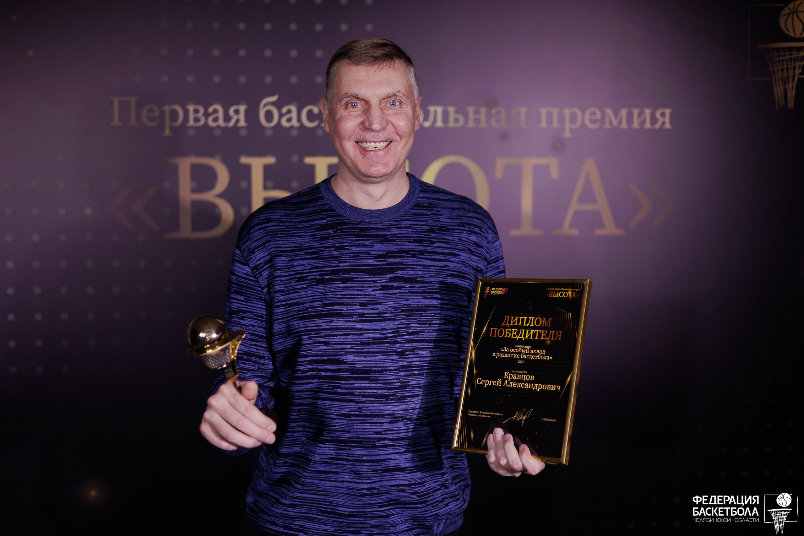 SA9AOgAVDOw.jpg SA9AOgAVDOw.jpg